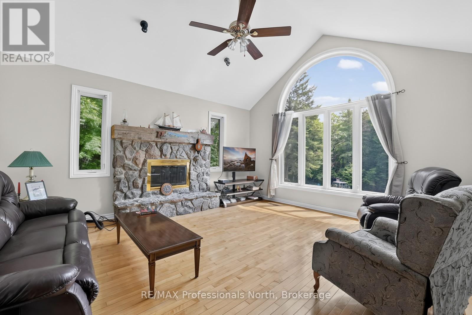 17254 HIGHWAY 118 - Image 8