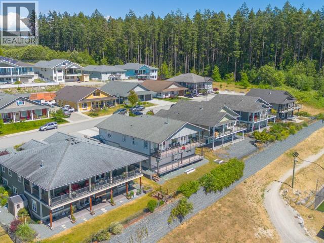 5423 HEMLOCK STREET - 40