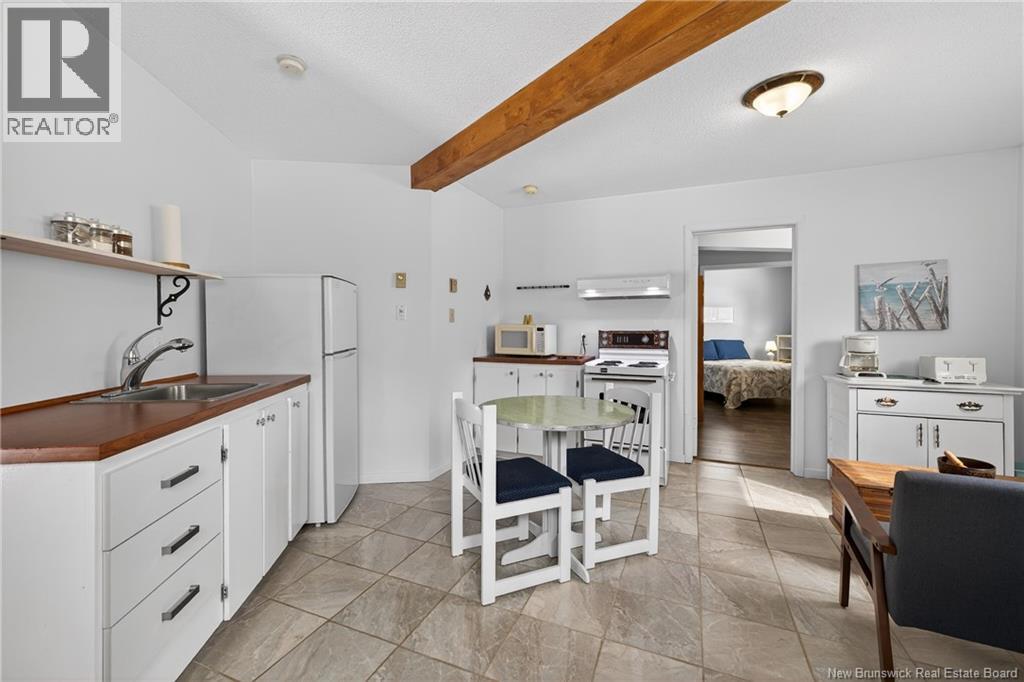 15 Benjamin Portage North - 15