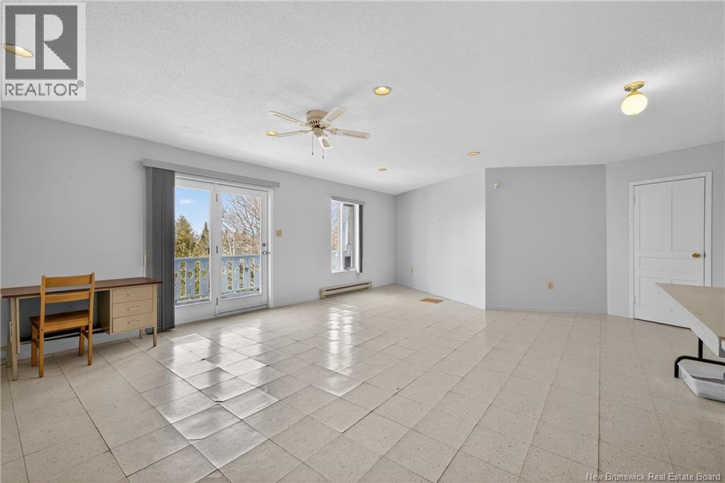 15 Benjamin Portage North - 25