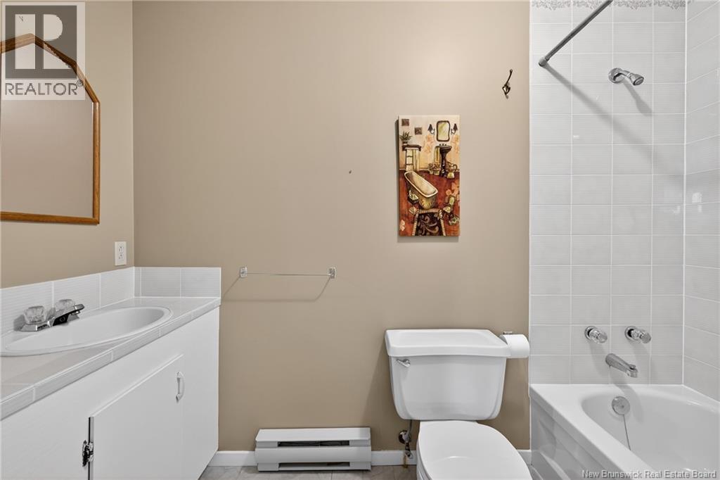 15 Benjamin Portage North - 36