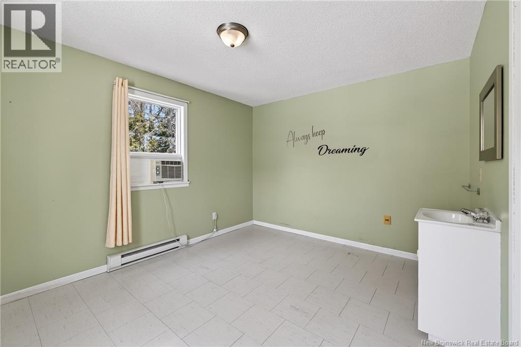 15 Benjamin Portage North - Image 31