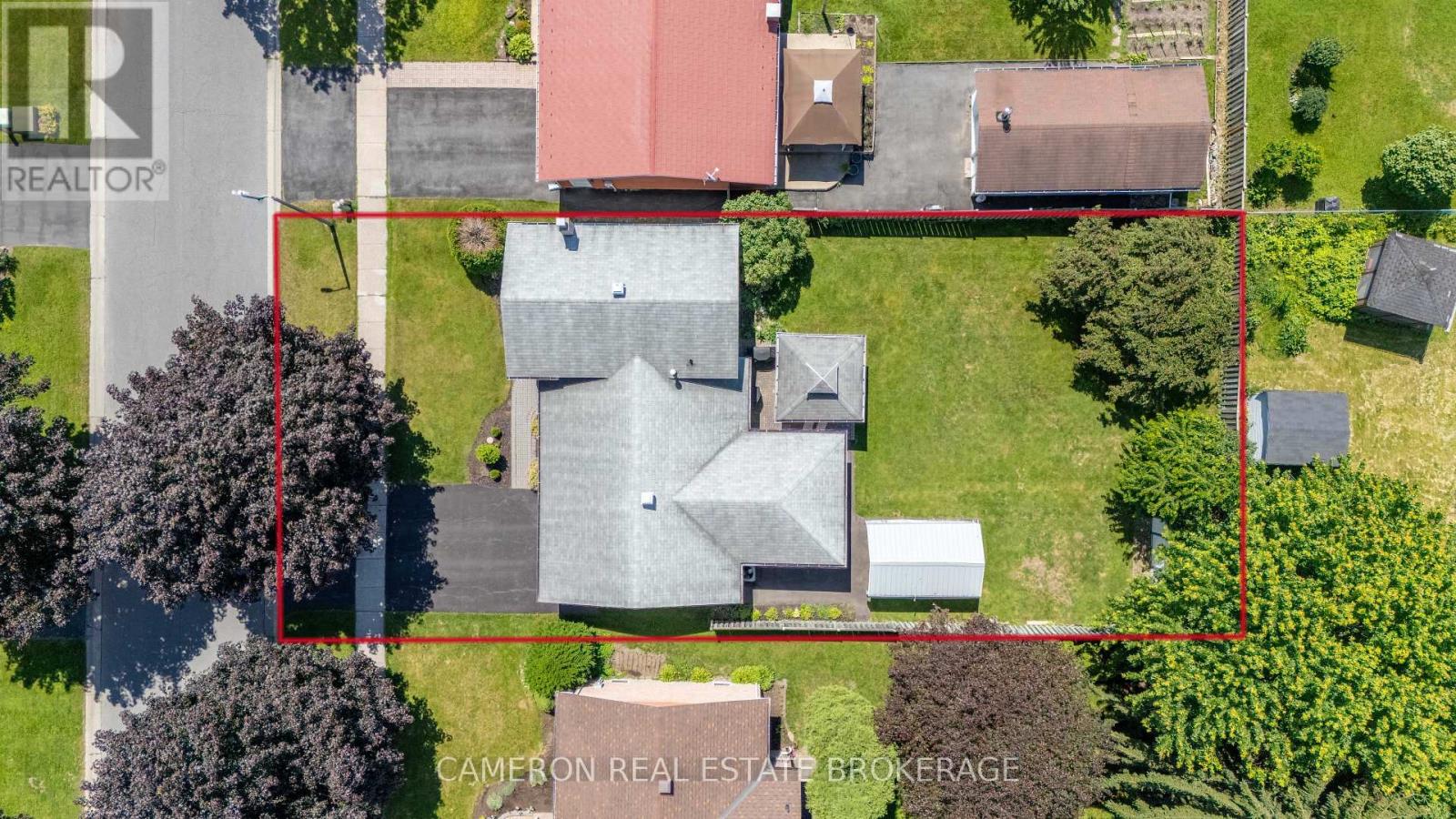 368 ANGELA CRESCENT - 39