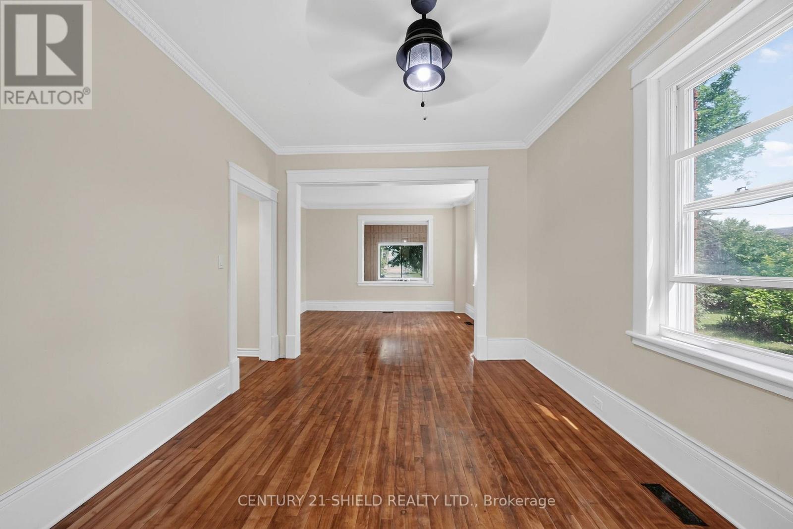 25 FRONT STREET - 12