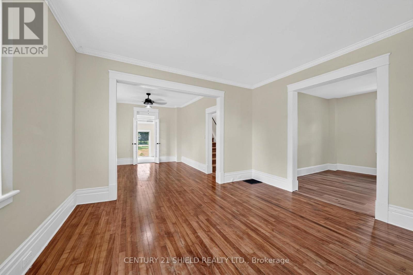 25 FRONT STREET - 8