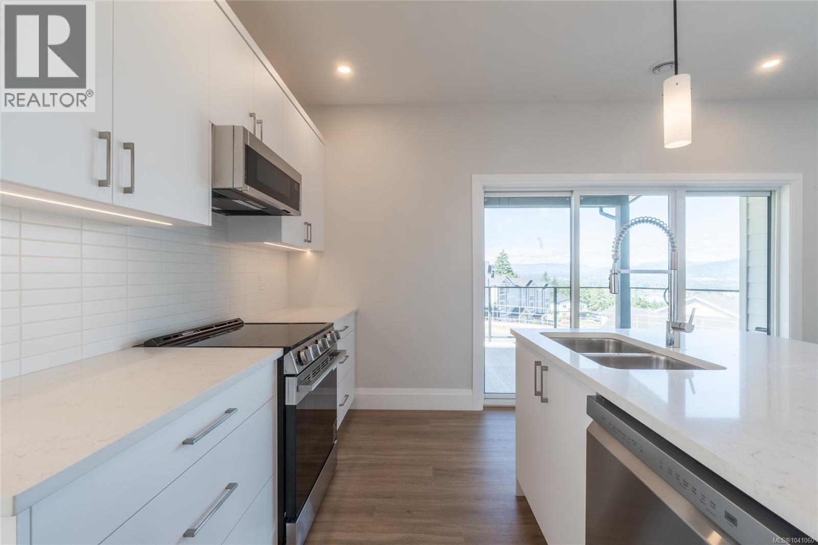 3227 Woodrush Dr - 5