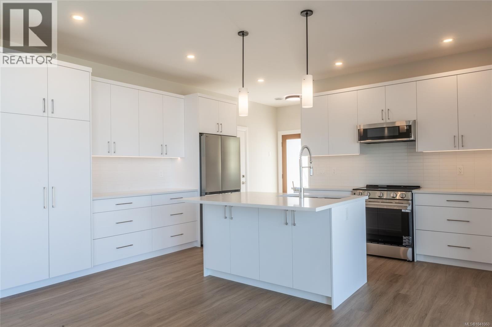 3227 Woodrush Dr - 7