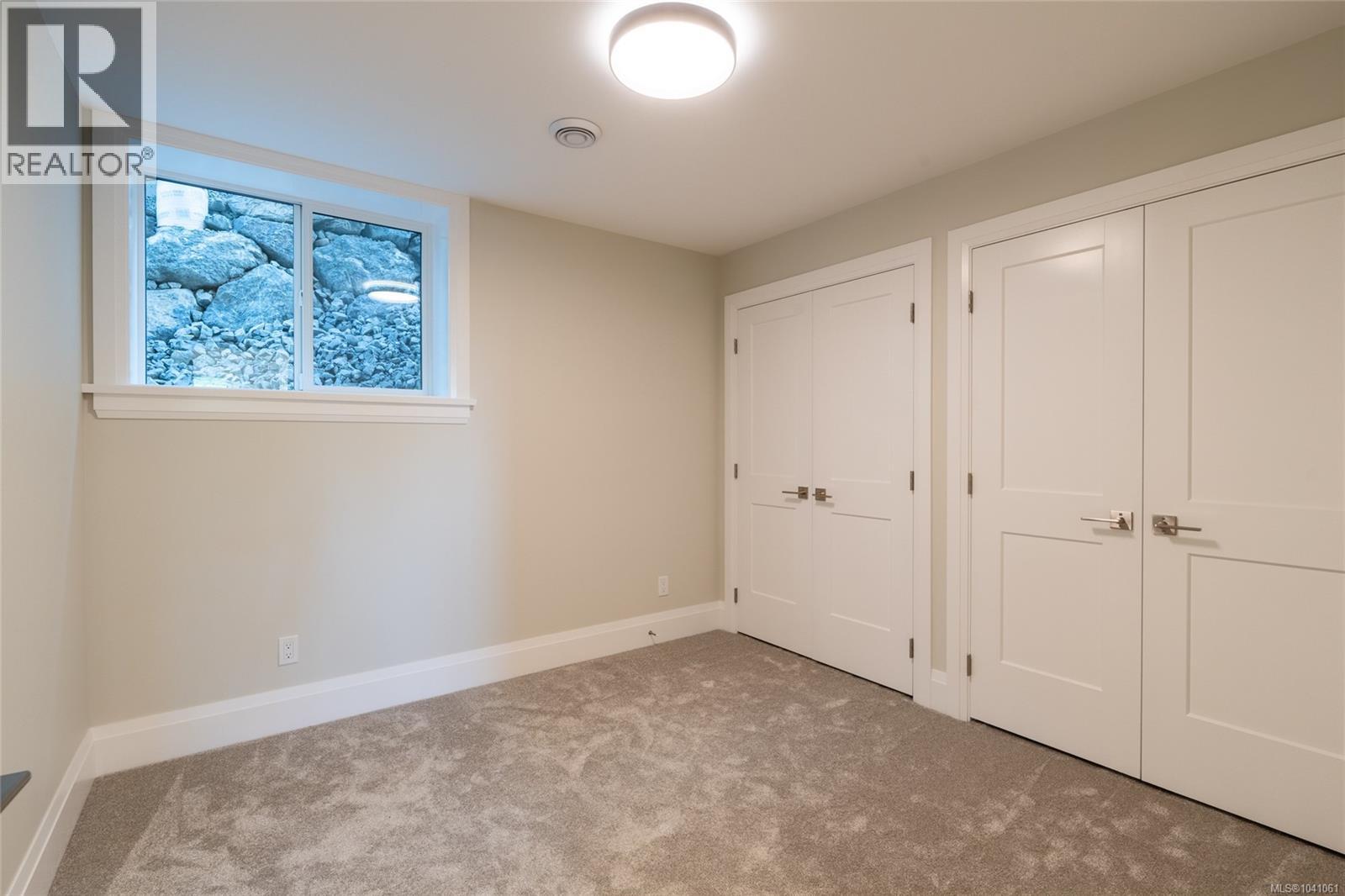 3228 Woodrush Dr - 8