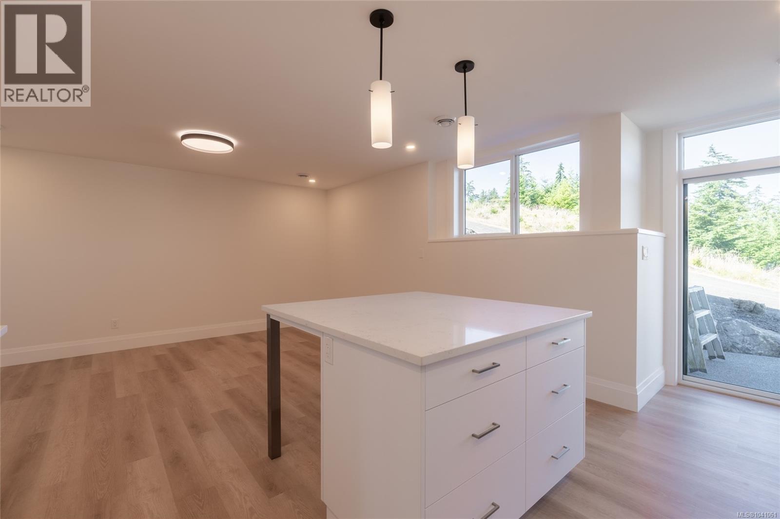 3228 Woodrush Dr - 6