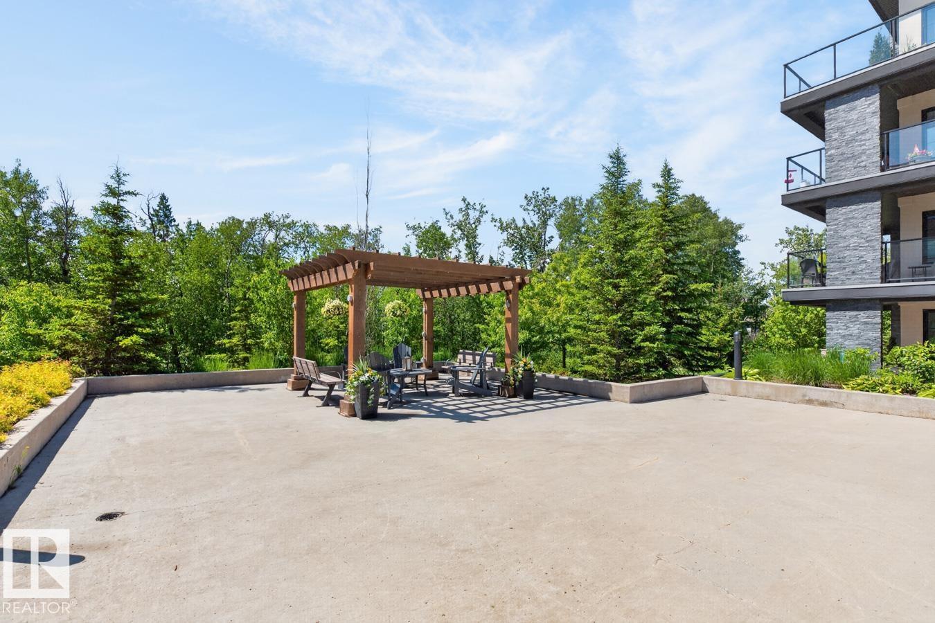 #207 5025 EDGEMONT BV NW — photo 37