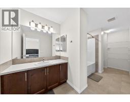 15 Savanna Parade, Calgary, AB T3J0V7 Photo 27