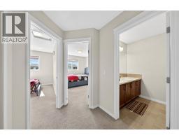 15 Savanna Parade, Calgary, AB T3J0V7 Photo 29