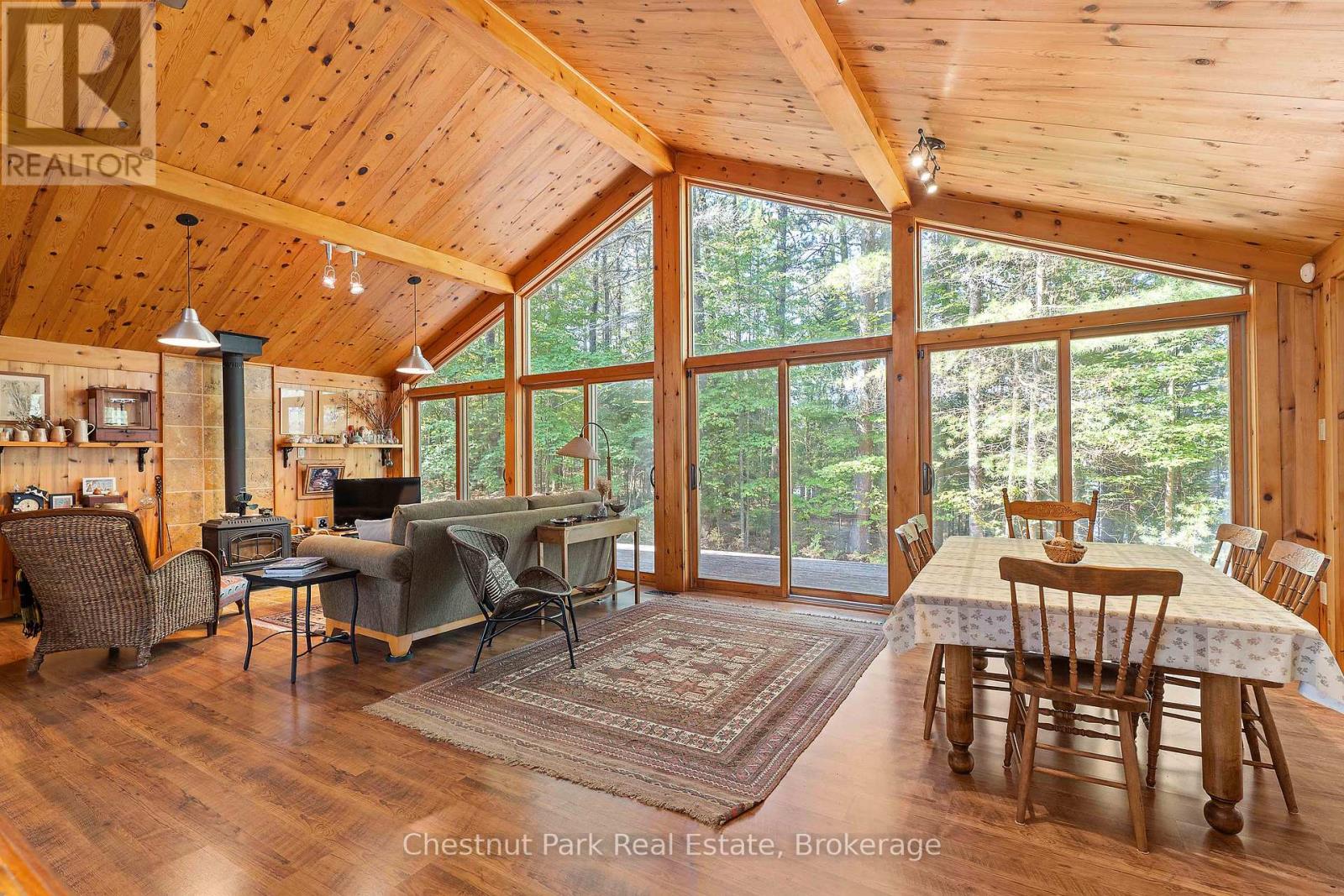 10000 SOYERS - BROWN ISLAND - 10