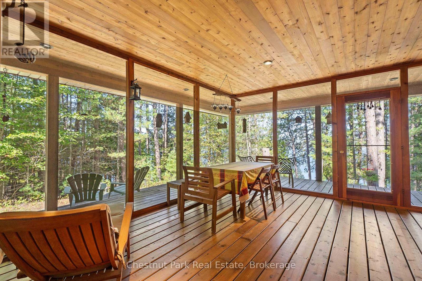 10000 SOYERS - BROWN ISLAND - Image 16