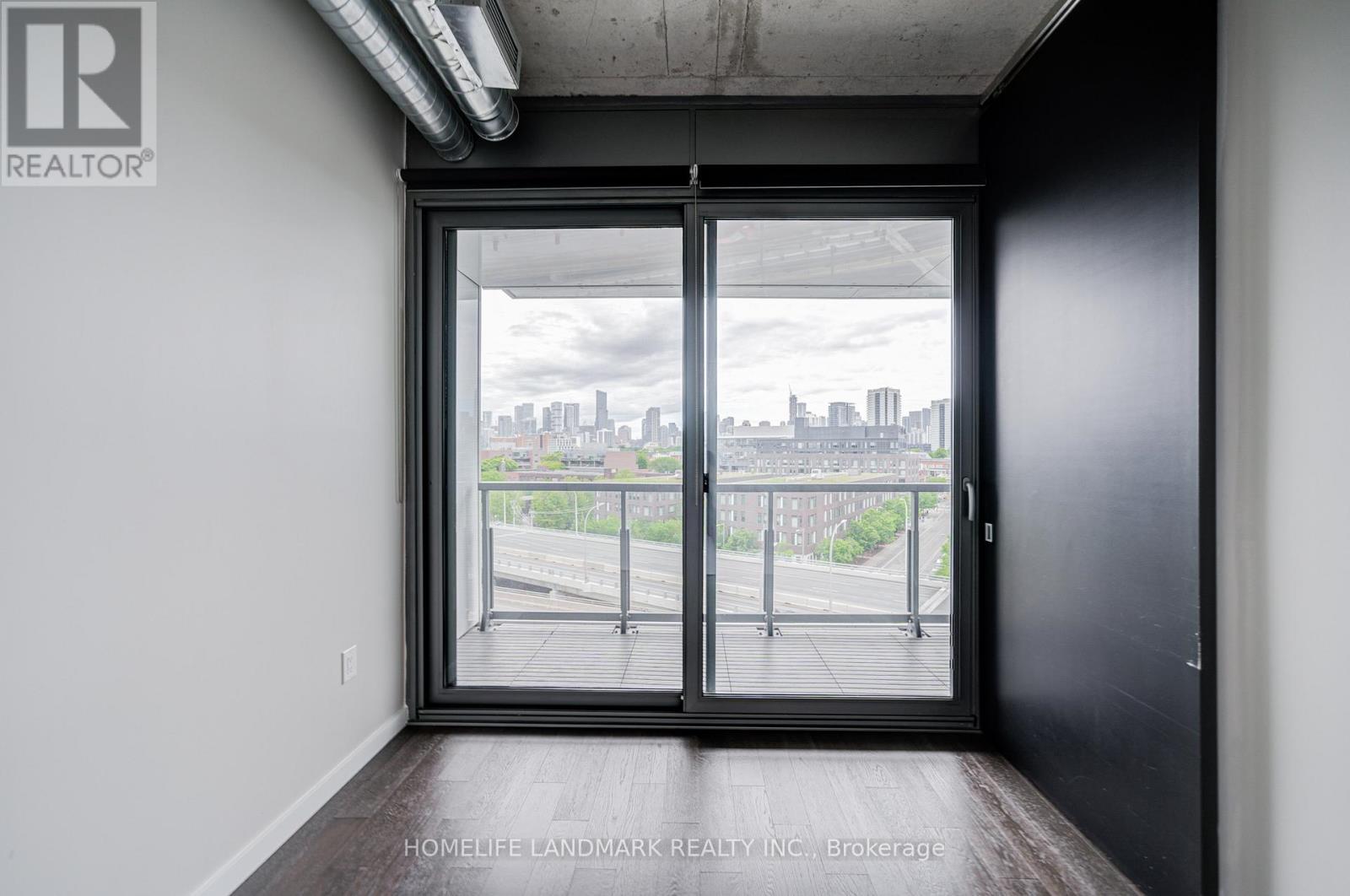 #709 170 BAYVIEW AVENUE - 31