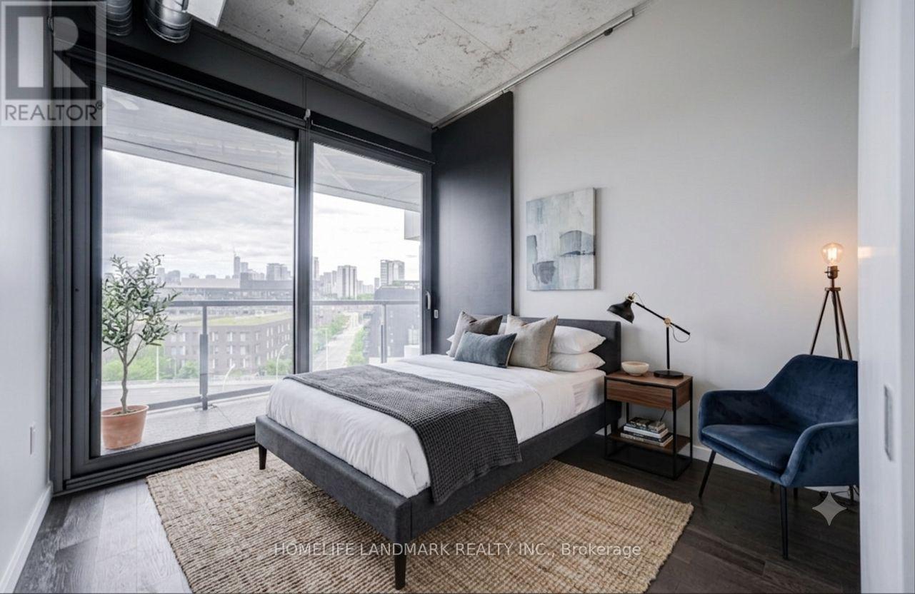 #709 170 BAYVIEW AVENUE - 32