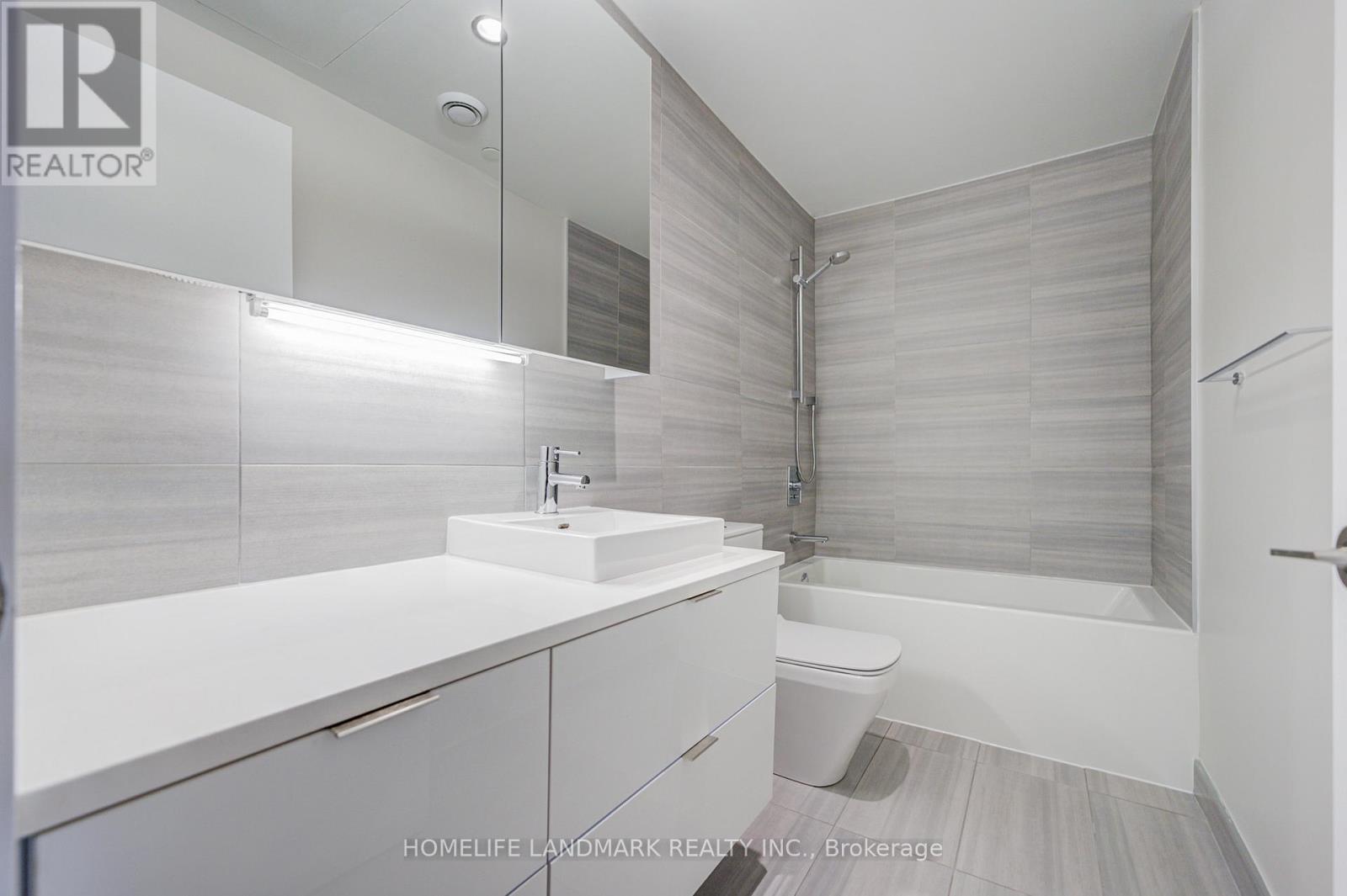 #709 170 BAYVIEW AVENUE - 34