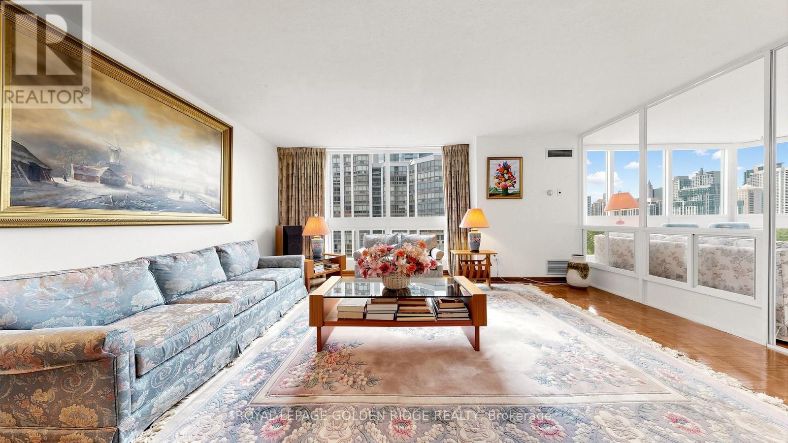 #1003 5 KENNETH AVENUE - 5