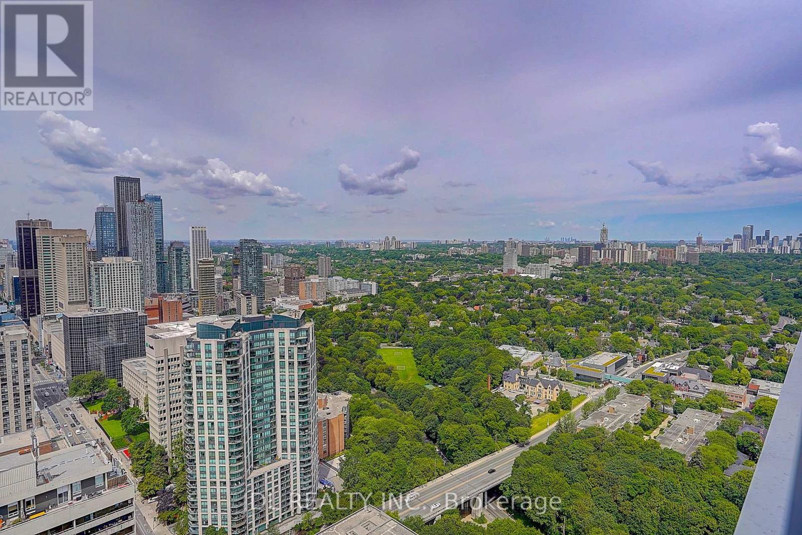 #3902 395 BLOOR STREET E - 40