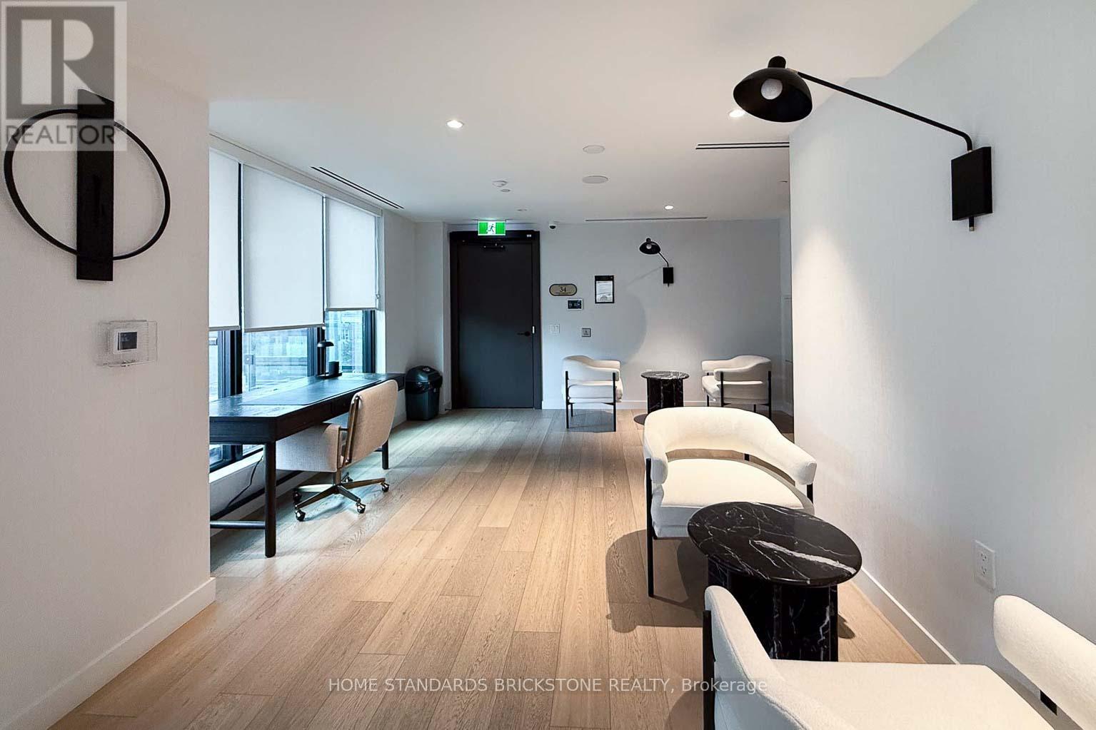 #1705 117 BROADWAY AVENUE - 34