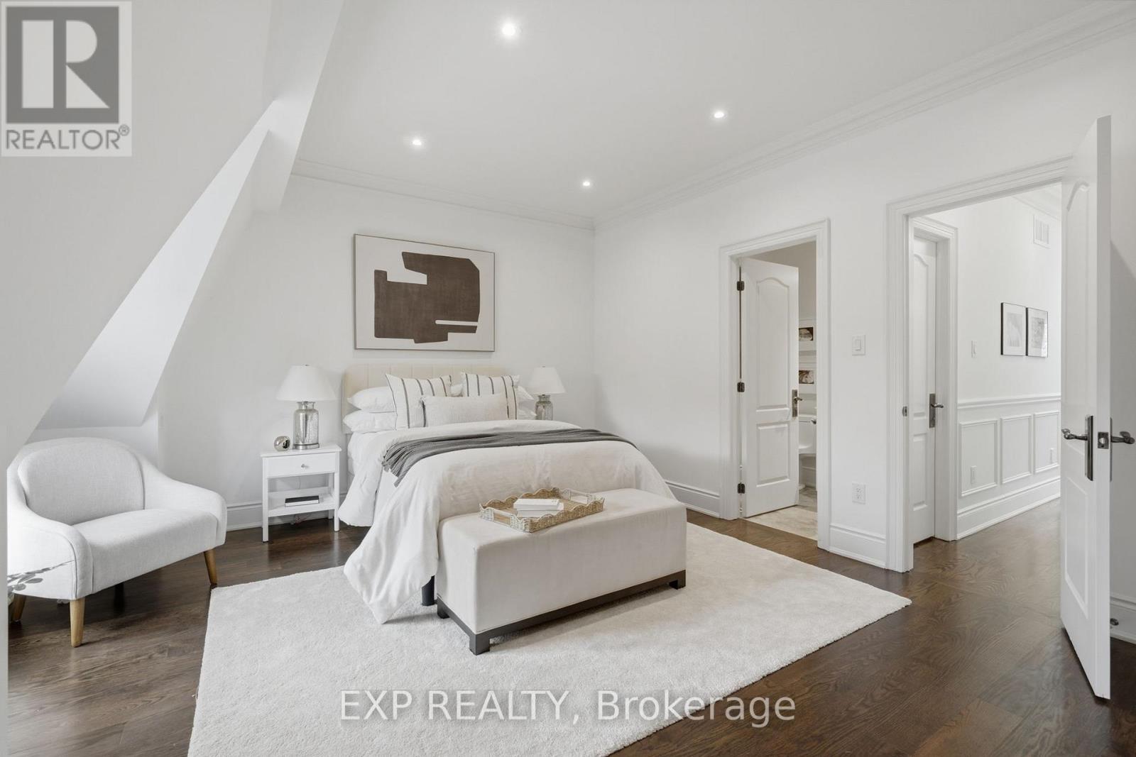 177A LYNDHURST AVENUE - 26