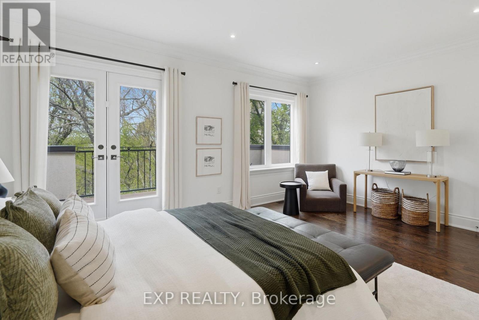 177A LYNDHURST AVENUE - 32