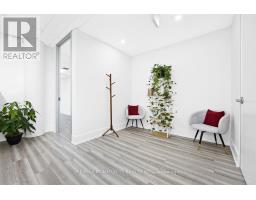 212 - 105 Gordon Baker Road, Toronto, ON M2H3P8 Photo 6