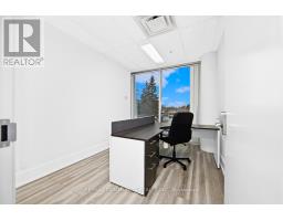212 - 105 Gordon Baker Road, Toronto, ON M2H3P8 Photo 9