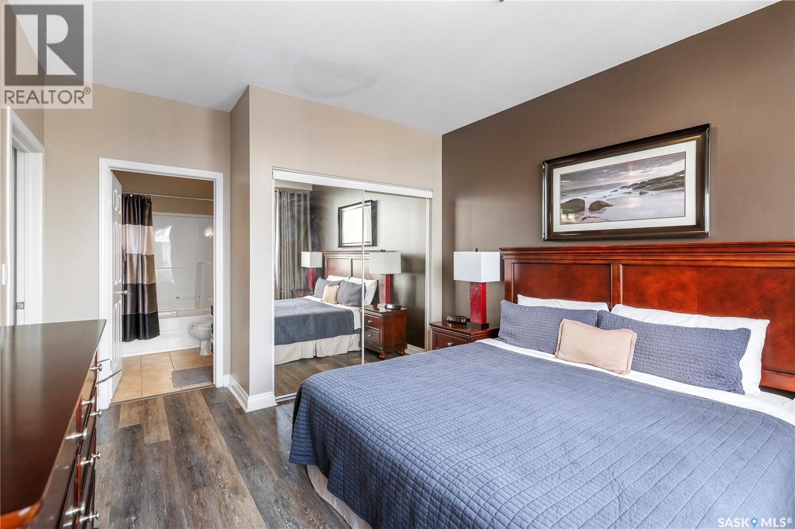 #1106 1867 Hamilton STREET - 17