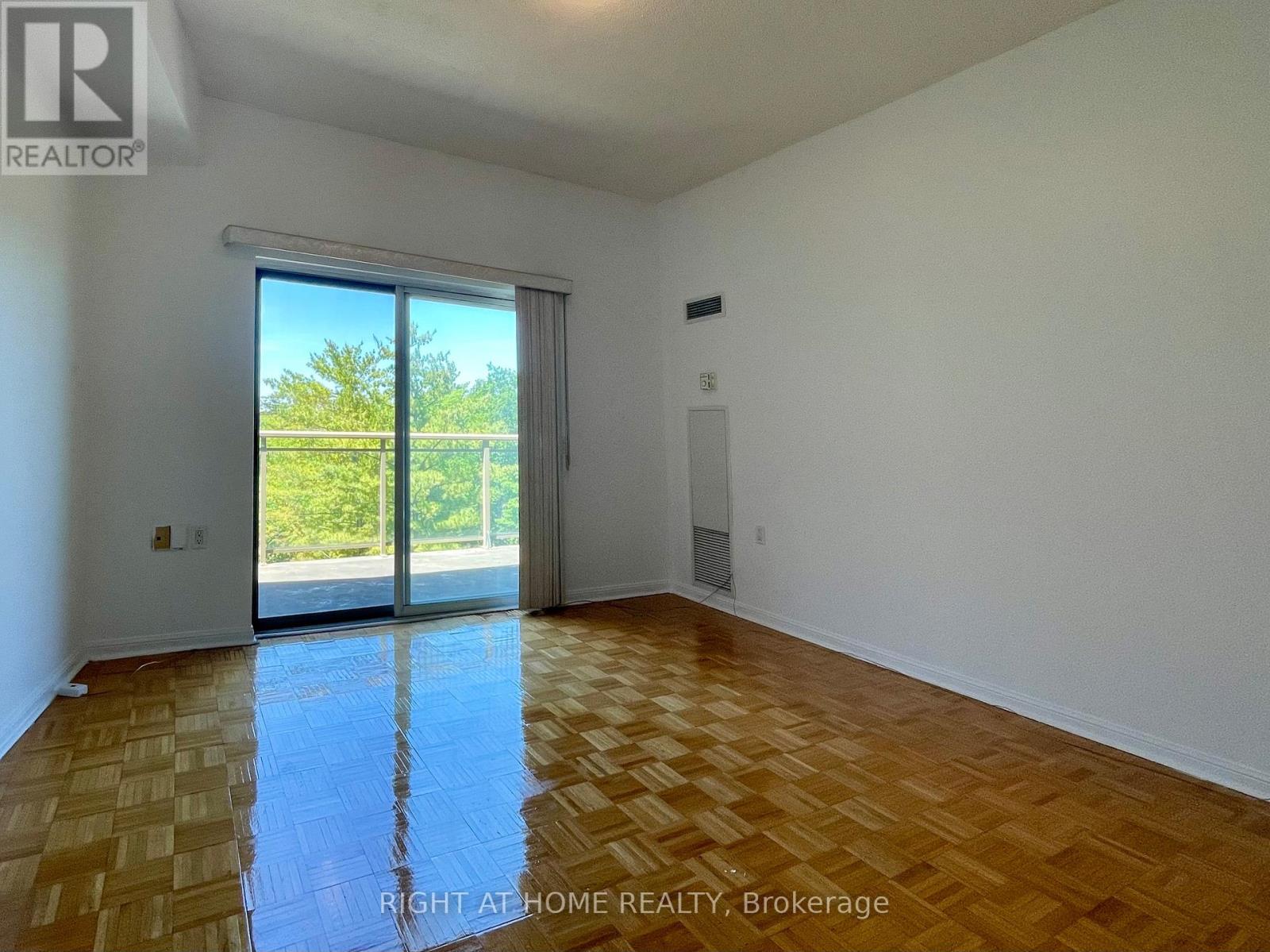 #501 2506 RUTHERFORD ROAD - 7