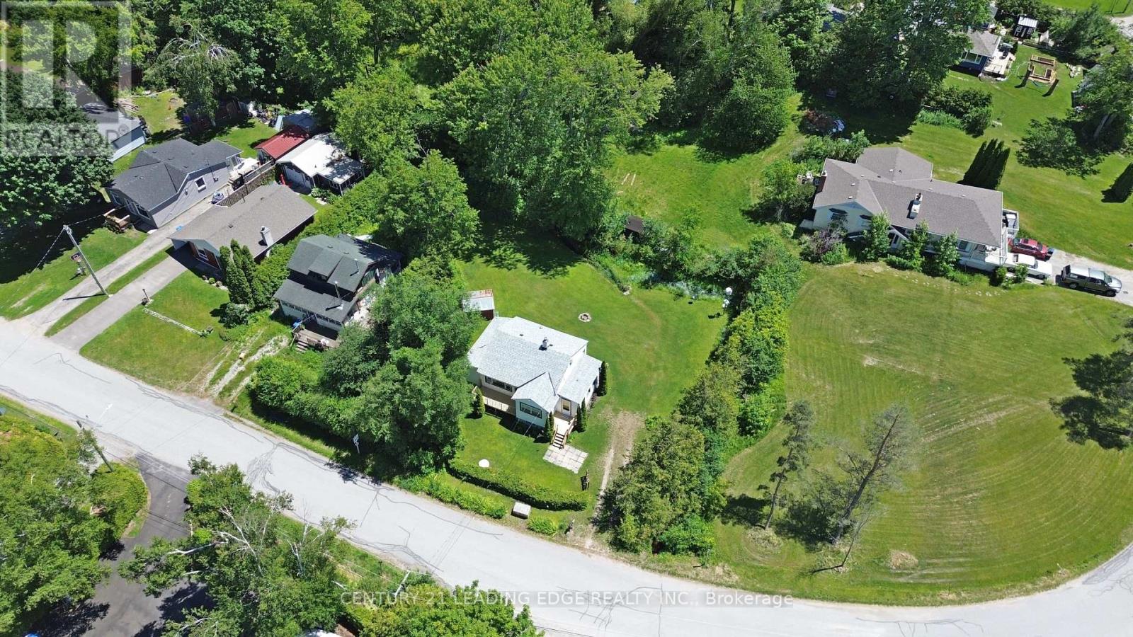 101 CLOVELLY COVE - 38