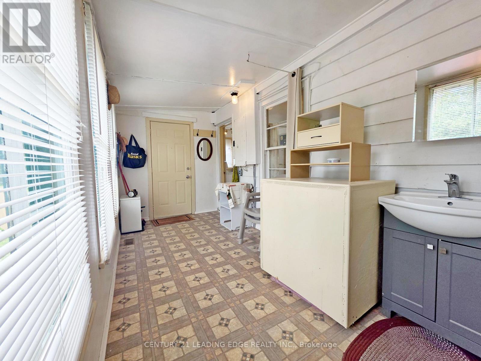 101 CLOVELLY COVE - 5
