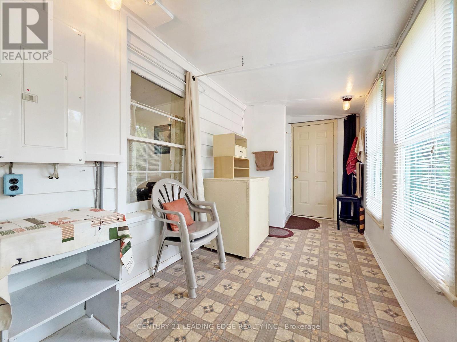 101 CLOVELLY COVE - 4
