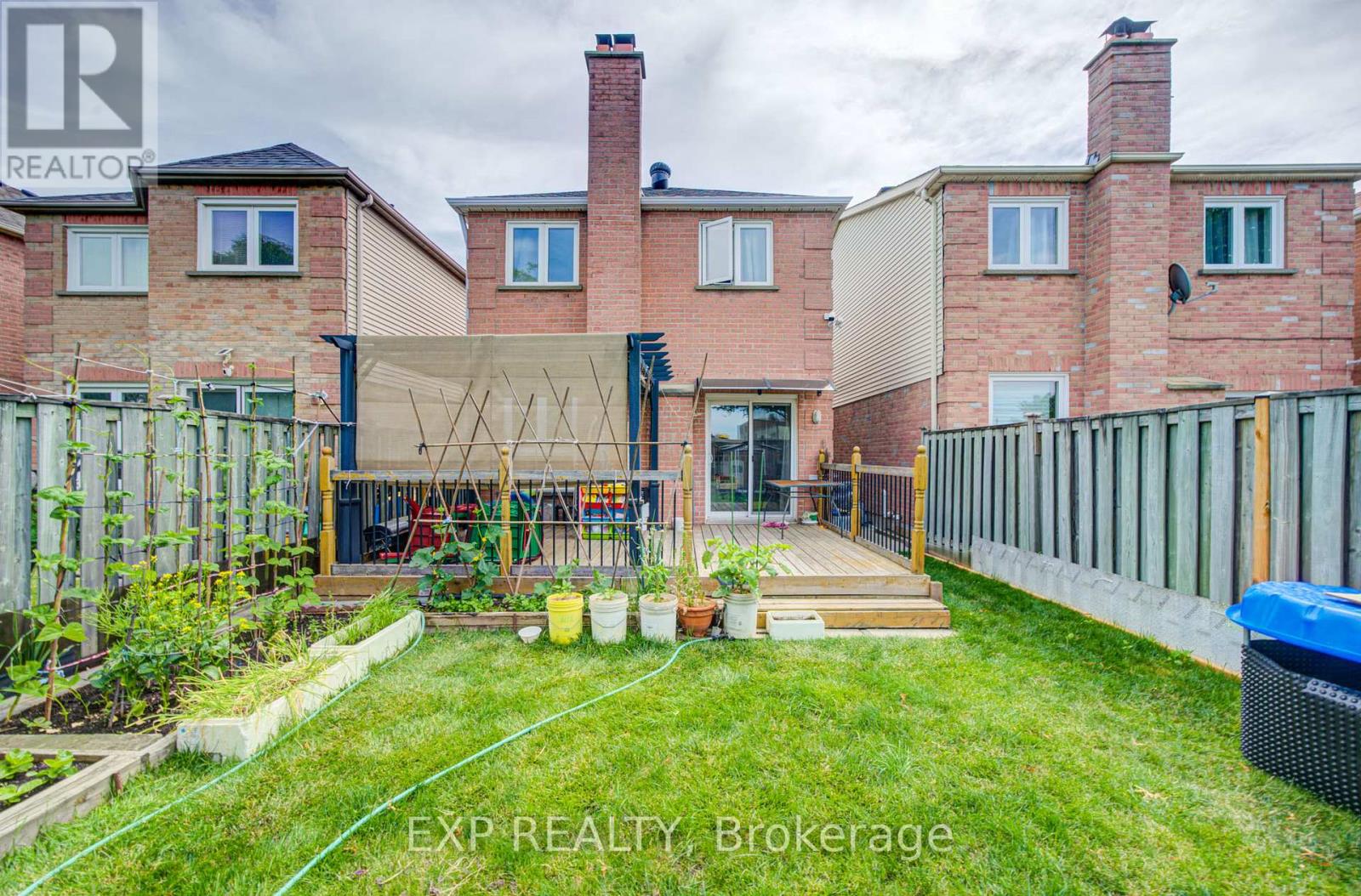 12 STAVERTON COURT - 50