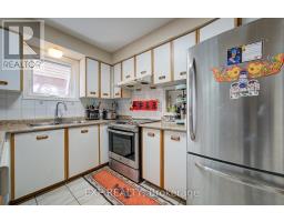 12 Staverton Court, Toronto, ON M1V5G9 Photo 18
