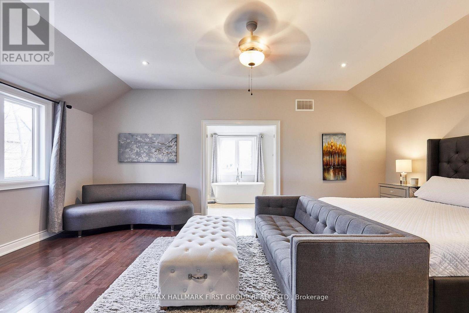 1434 ROUGEMOUNT DRIVE - 24