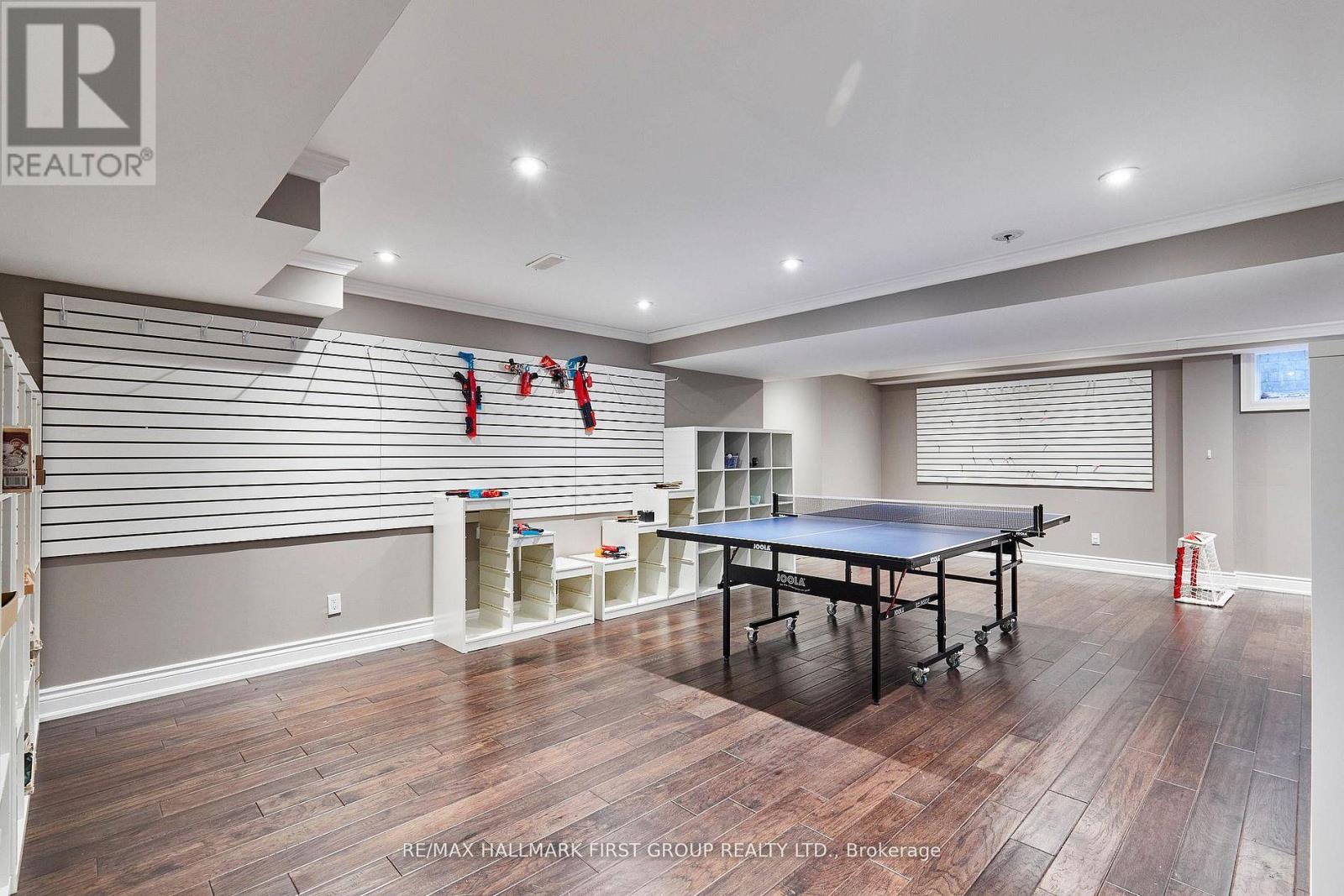 1434 ROUGEMOUNT DRIVE - 30