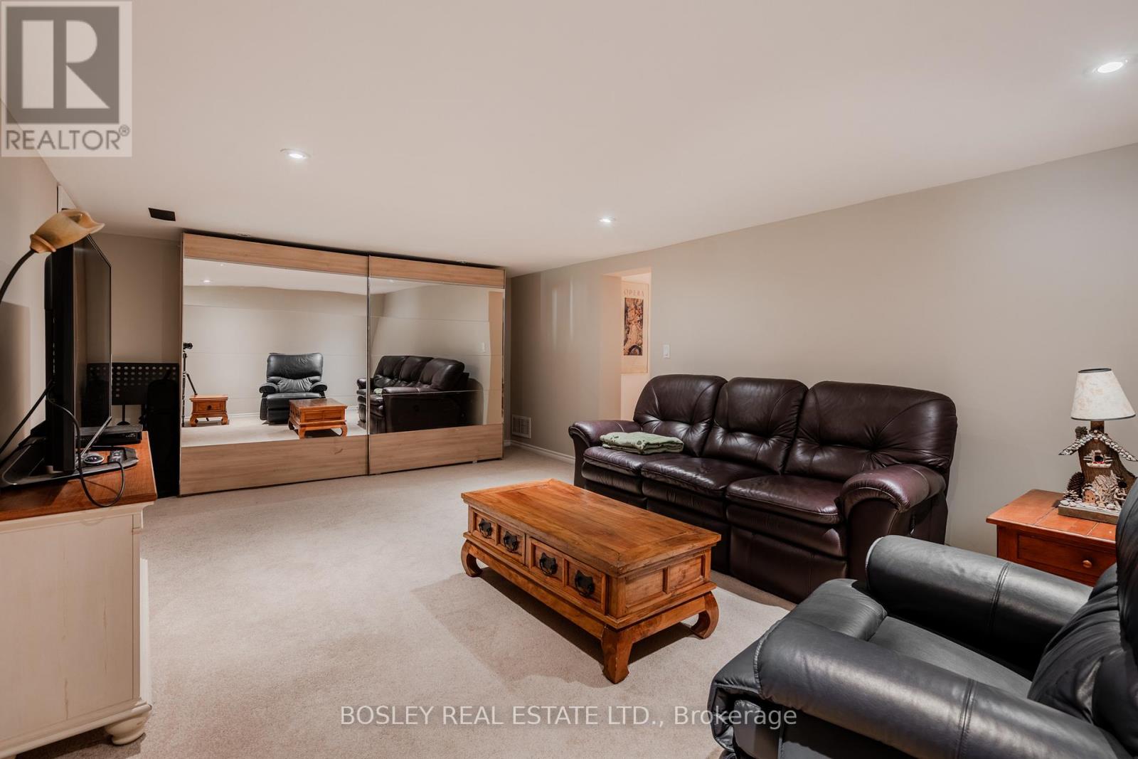 1599 WOODBINE HEIGHTS BOULEVARD - 36