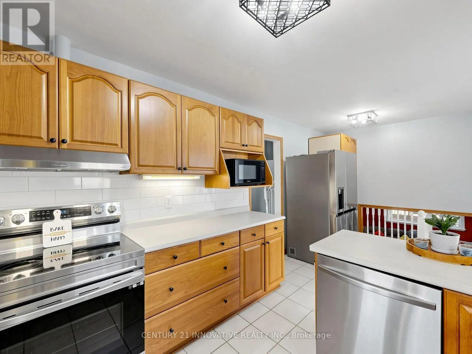 36 DEERPARK CRESCENT - 12