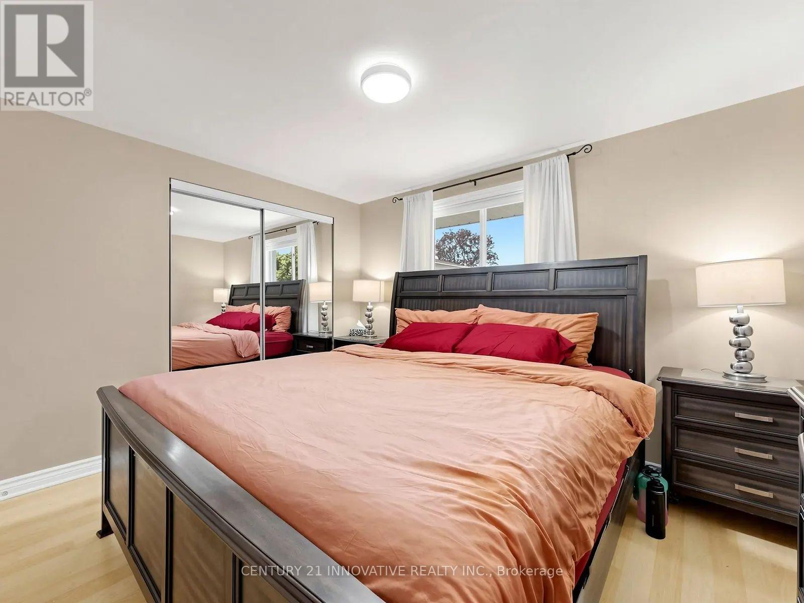 36 DEERPARK CRESCENT - 19
