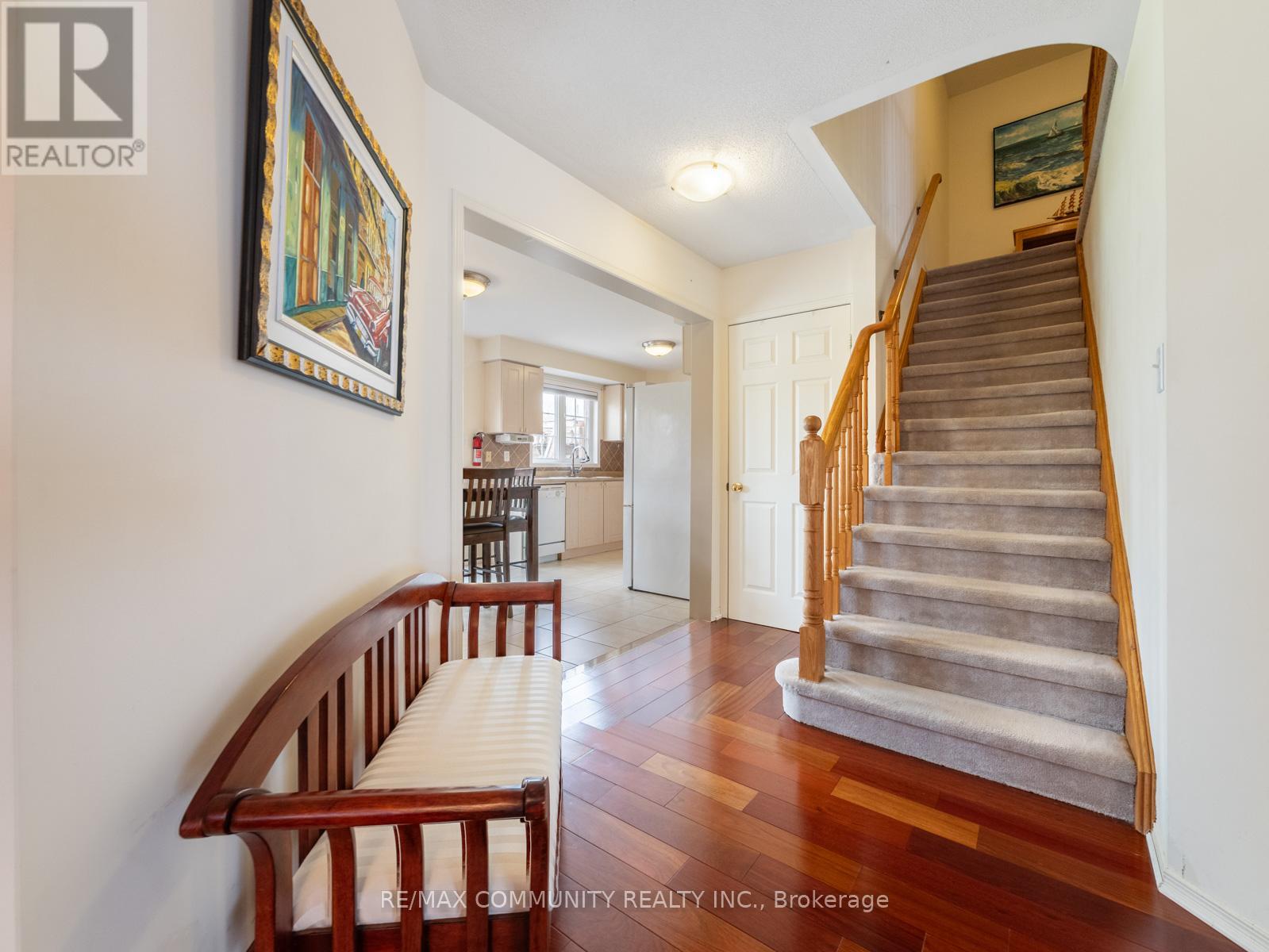54 MORLAND CRESCENT - 11