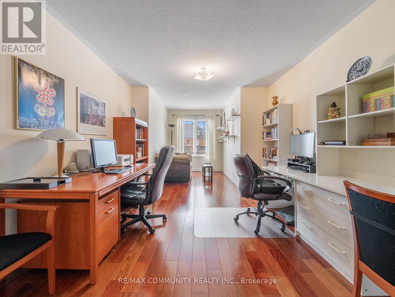 54 MORLAND CRESCENT - 31