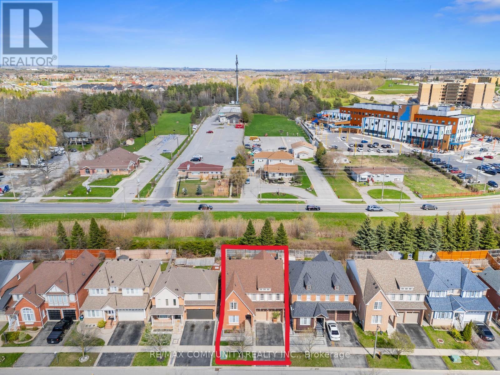 54 MORLAND CRESCENT - 39
