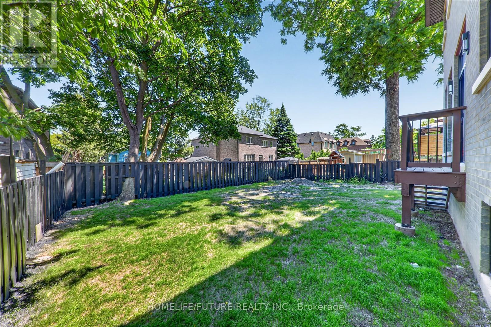 735 HILLCREST ROAD - 47
