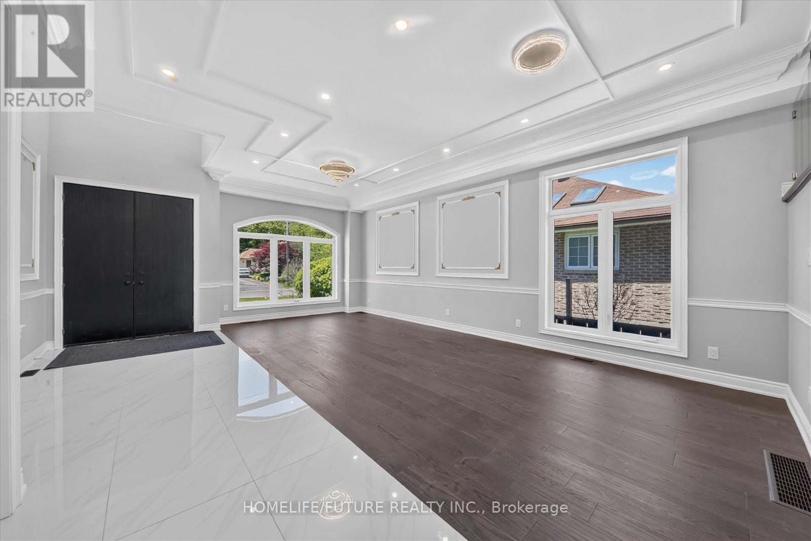 735 HILLCREST ROAD - 8
