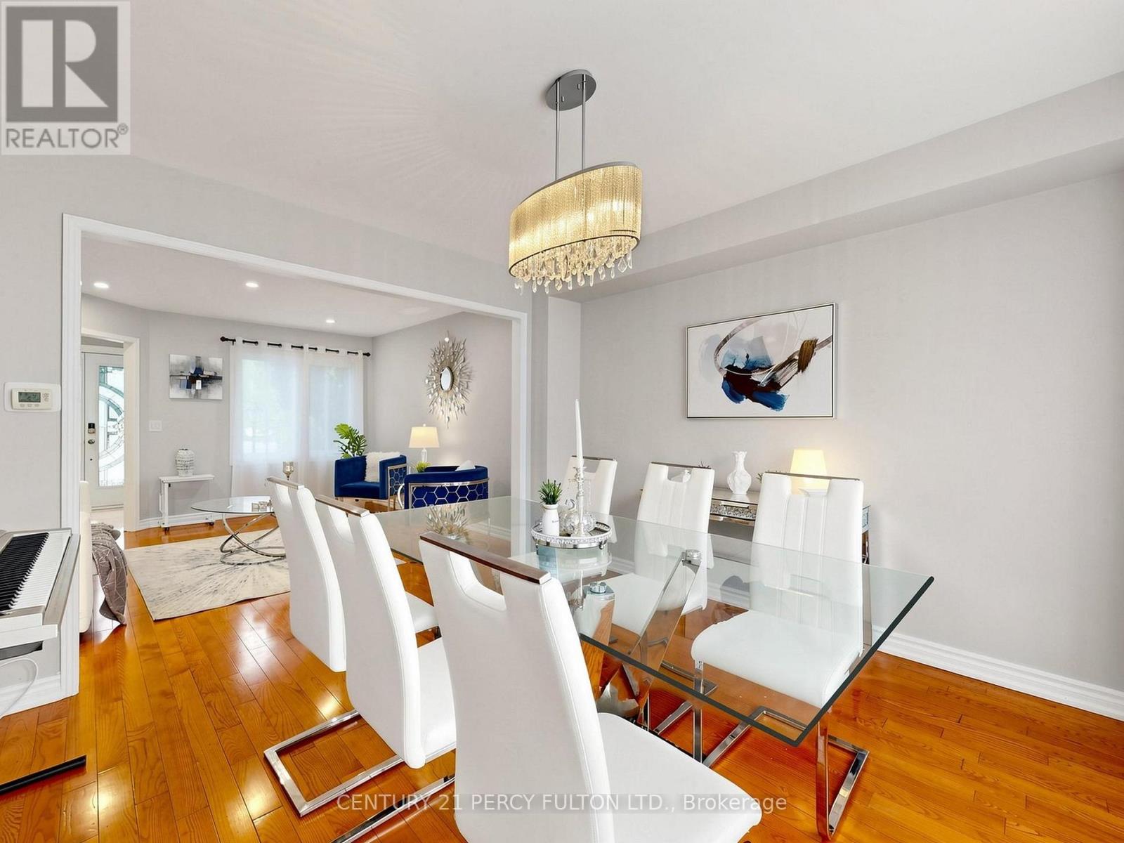 2052 BLUE RIDGE CRESCENT - 10