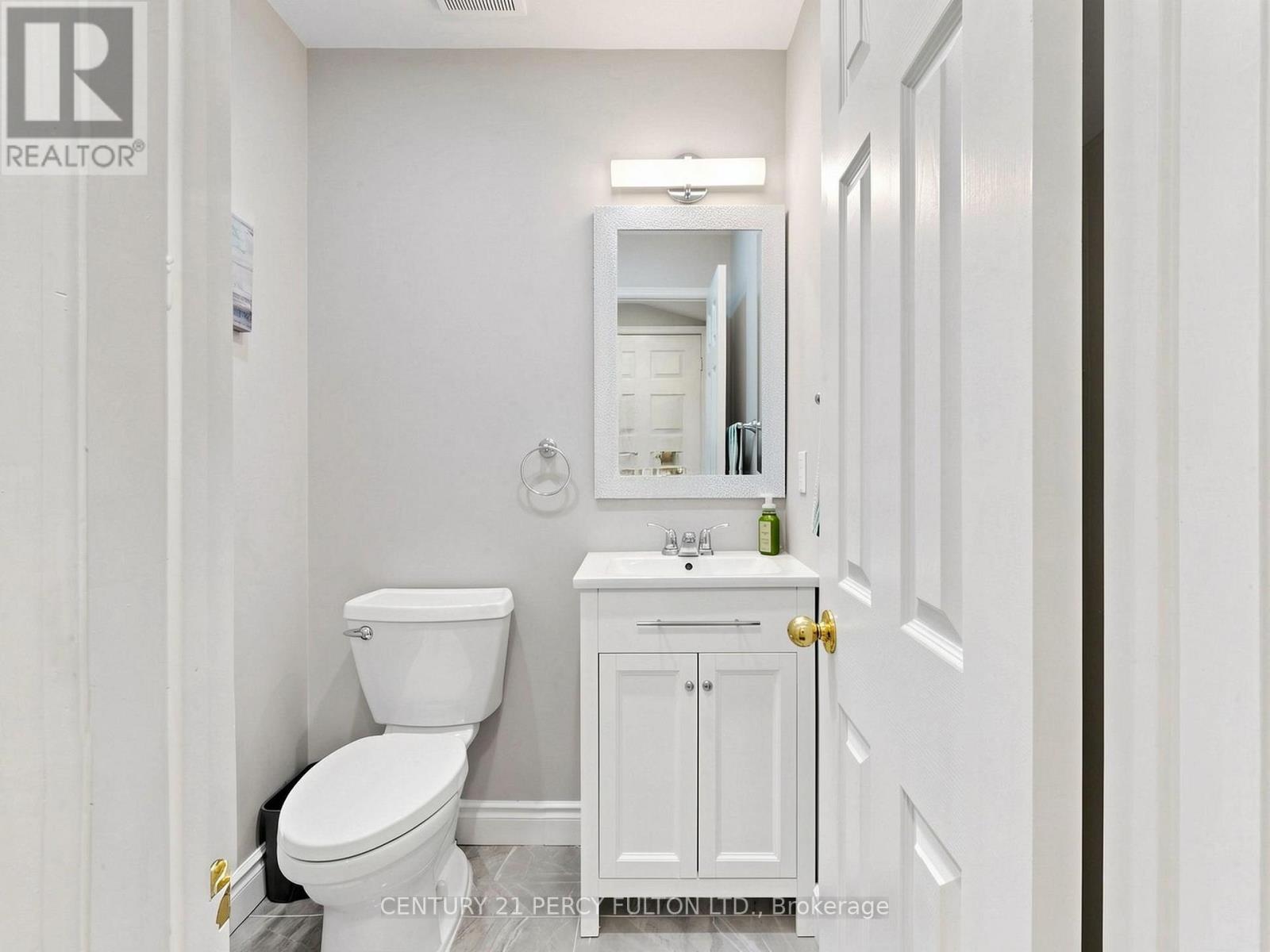 2052 BLUE RIDGE CRESCENT - 14