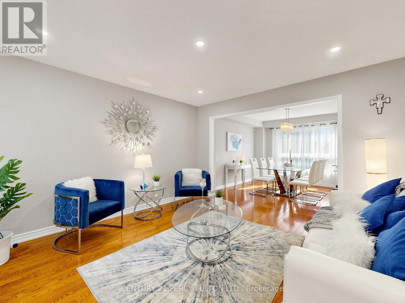 2052 BLUE RIDGE CRESCENT - 6