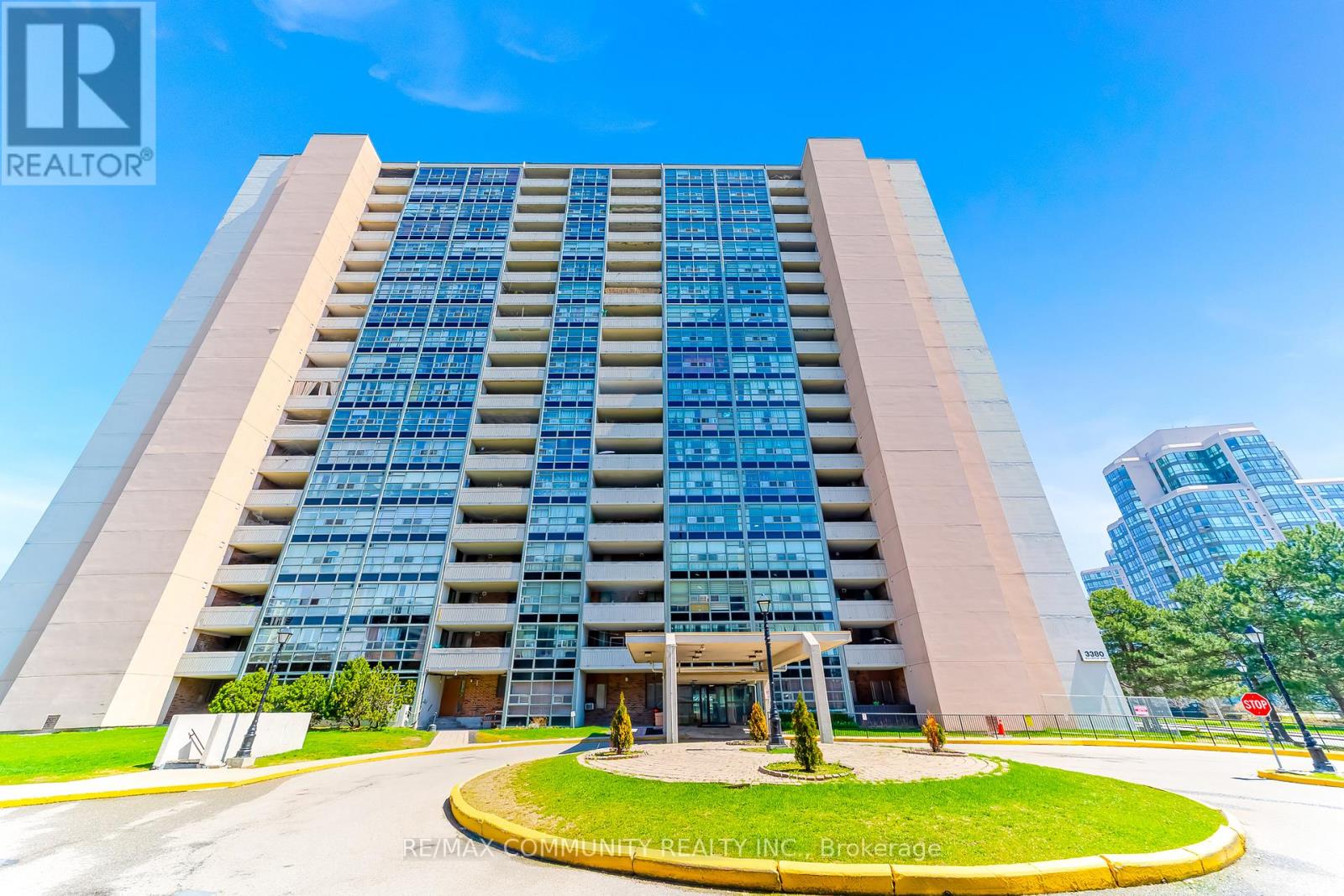 #511 3380 EGLINTON AVENUE E - 1