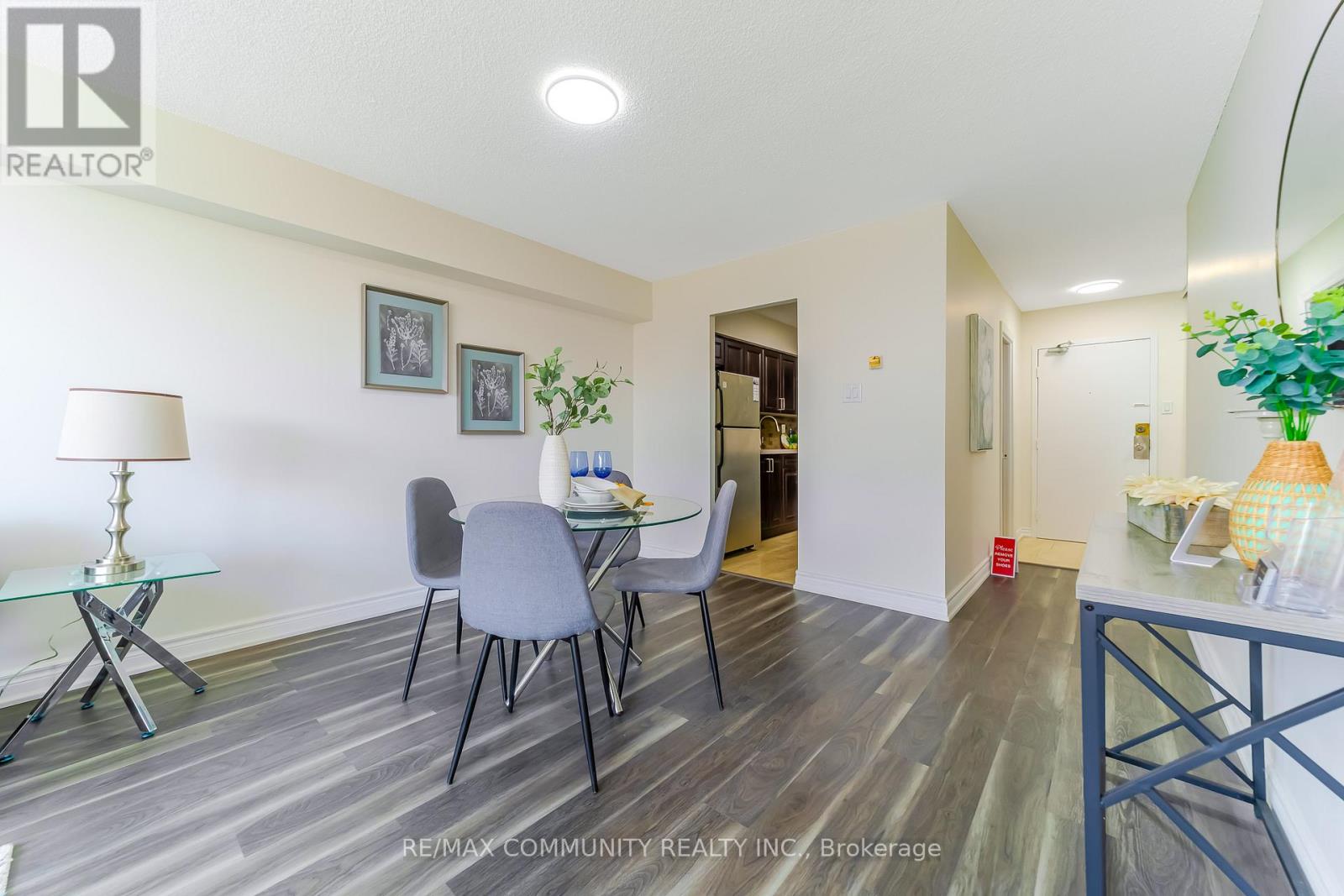 #511 3380 EGLINTON AVENUE E - 12